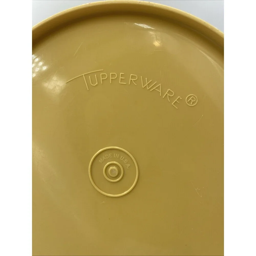 Vintage Tupperware Large Salad Bowl Harvest Gold Yellow 880 - No Lid